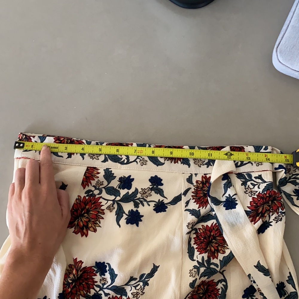 Cream Floral Maxi Skirt - Picture 6 of 6